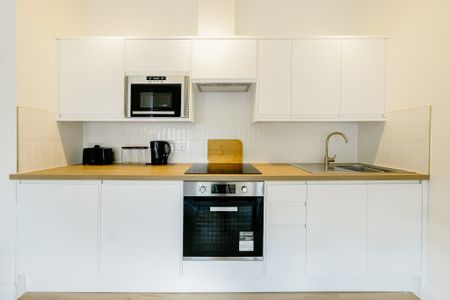 Studio Apartment – Medium Let - Photo 3