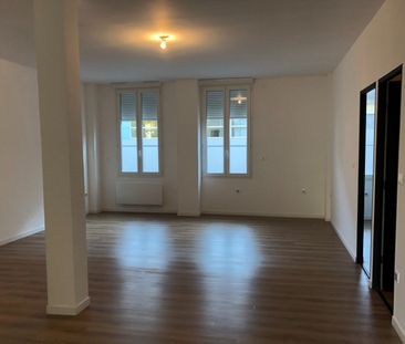Location Appartement 3 pièces 65m² - Photo 1