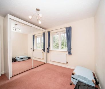 3 bedroom semi-detached house to rent - Photo 5