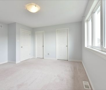 For Lease - 322 BRETTONWOOD Ridge, Kanata, Ontario - Photo 4