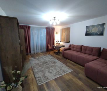 Garsonieră decomandată, mobilată, 40m², Str. Ion C. Brătianu, Brașov - Photo 1