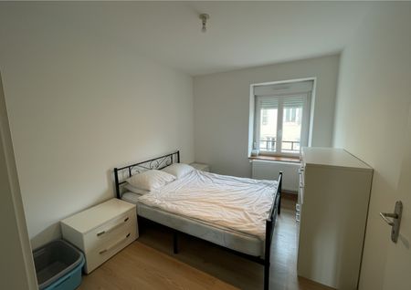 Location Appartement 4 pièces 85m² - Photo 3