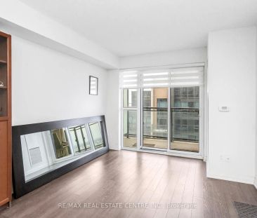 30 Meadowglen Place #1709 - Photo 5