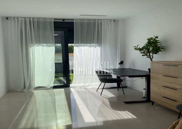 Furnished ground floor duplex apartment with 2 independent entrances in Finestrat, Alicante, Costa Blanca