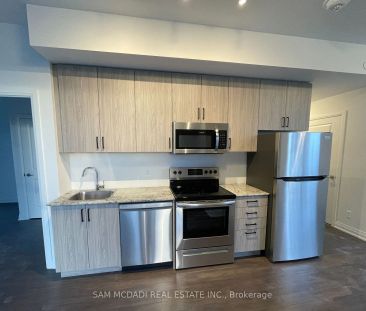 10 Meadowglen Place #311 - Photo 5