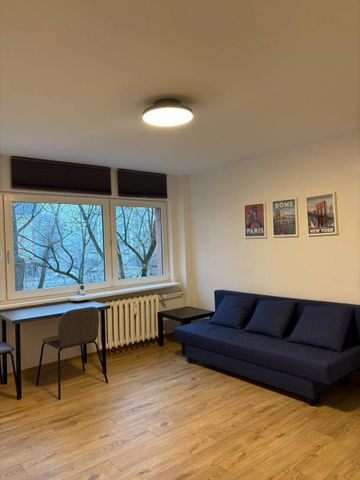 Mieszkanie do wynajęcia 1 pokoje Aleja Krakowska, Warszawa 27 m² - Photo 2