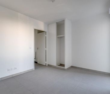 location Appartement T2 DE 44.6m² À NICE - Photo 5