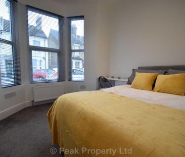 1 bedroom in a house share to rent - Photo 4