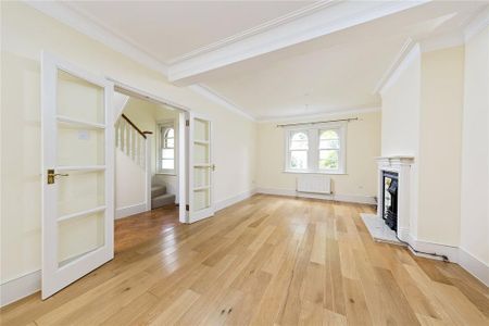 4 bedroom semi-detached house to rent - Photo 5