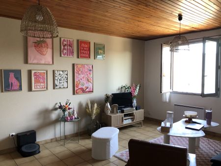 Location Appartement 3 pièces 79m² STE BAZEILLE 47180 - Photo 3