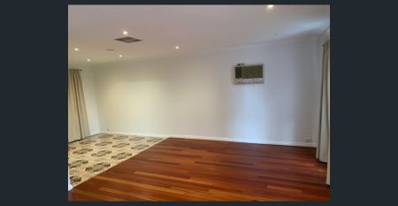 GREAT SIZE FAMILY HOME - Photo 4