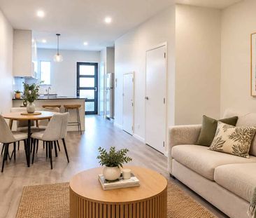 Two Bedroom townhouse, One Bathroom, One Separate Toilet + Study To... - Photo 1