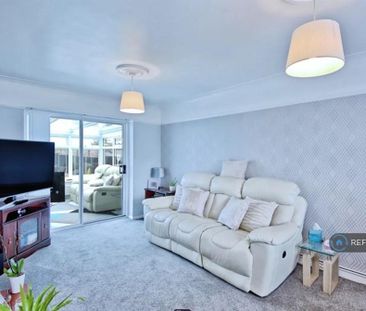 2 bedroom bungalow to rent - Photo 4