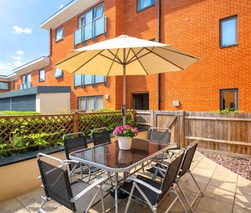 1 bedroom Flat in Heron House, Reading - Photo 5