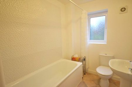 Metcombe Way, Manchester, Greater Manchester, M11 3BY - Photo 2