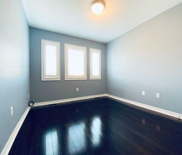 For Lease - 29 Florence Drive, Whitby, Ontario - Photo 6