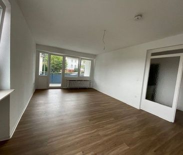 Helle 3-Zimmerwohnung mit Balkon - Foto 1