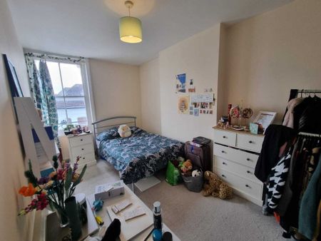 Clifton Court, Clifton Hill, Brighton - Photo 4