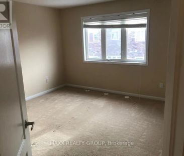 5 MCCANDLESS CRT COURT - Photo 4