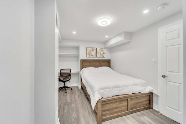 For Lease - 3253 Liptay Avenue Unit# Basement, Oakville, Ontario - Photo 1