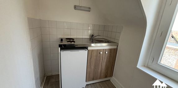 Location Appartement 1 pièce 19m² - Photo 2