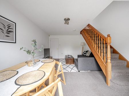 Aspen Square - Photo 3