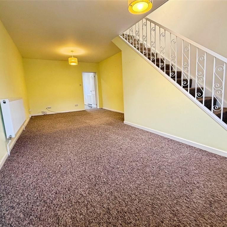 2 bedroom terraced house to rent - Photo 1