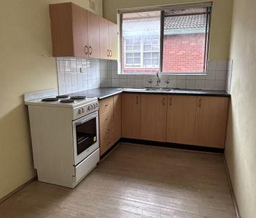 Home For Rent - Photo 4