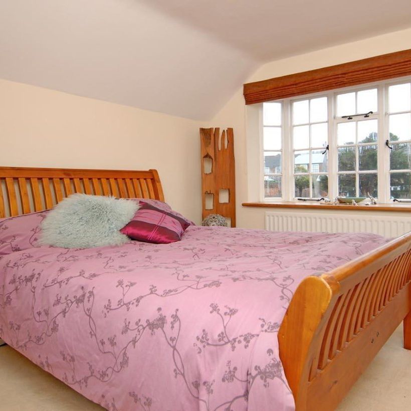 3 bedroom semi-detached house to rent - Photo 1