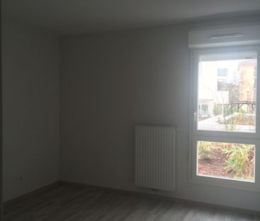 Location Appartement 3 pièces 64m² - Photo 3