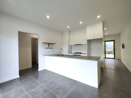 Modern two Bedroom Villa - Photo 3