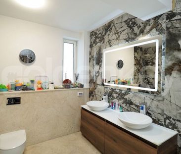 Vilă cu 7 camere, 4 bai | renovata integral 2020 | strada privata |... - Photo 6