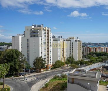 Apartment T2 in Algés, Linda-a-Velha e Cruz Quebrada-Dafundo, Oeiras - Photo 6
