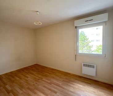 Location Appartement 2 pièces 48m² LE PEAGE DE ROUSSILLON 38550 - Photo 2