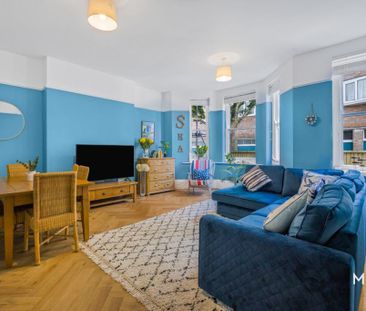 2 bedroom flat to rent - Photo 3