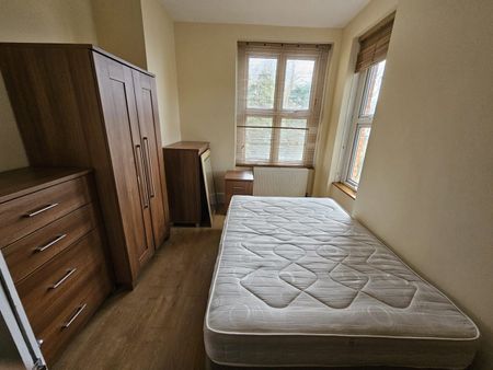 3 Bed Flat, Muswell Hill Road, N10 - Photo 4