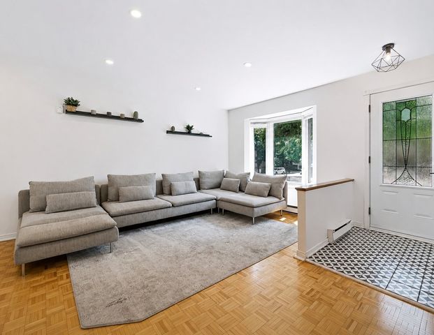 À louer / Maison à étages - Photo 1