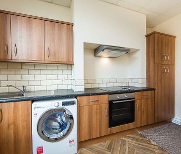 Flat 4, 66 Chapel Lane, Headingley, Leeds - Photo 6