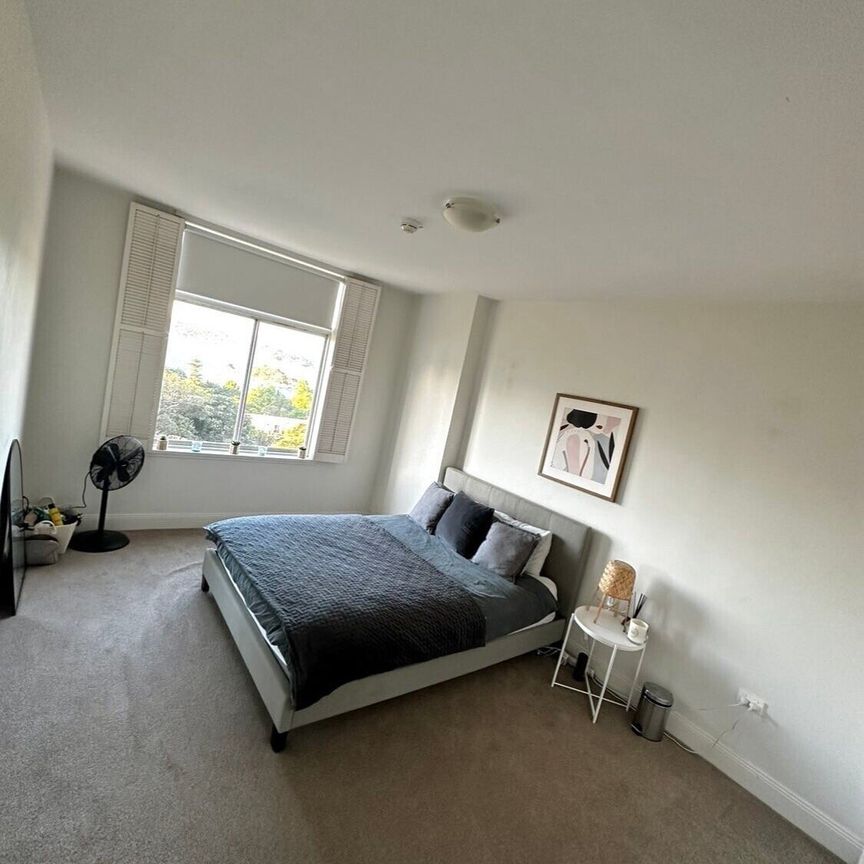 Darling Point - Photo 1