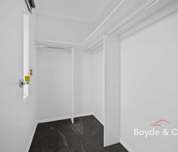 Low Maintenance Living! - Photo 6