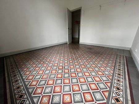 Apartment - Photo 3