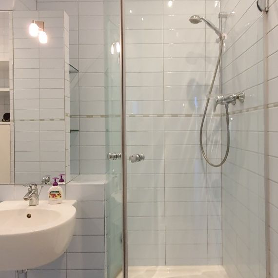 Warszawa, Czerniowiecka - Photo 1