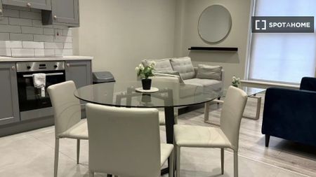 2-bedroom apartment for rent, Saint Kevin's, Dublin. - Photo 2