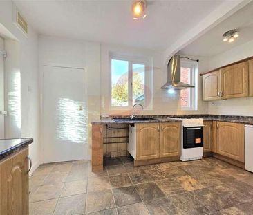 Roseway, Rushey Mead, Leicester, LE4 - Photo 3