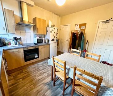 4 bedroom house share to rent - Photo 6