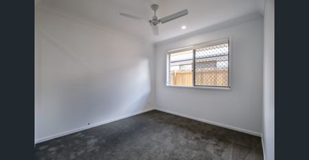 Stunning 4 bedroom home - Photo 4