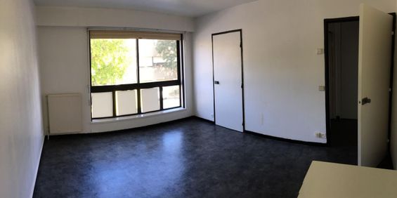 Location Appartement 1 pièce 24m² LA ROCHELLE 17000 - Photo 3