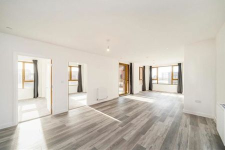 Ilderton Road, South Bermondsey, SE15 - Photo 3