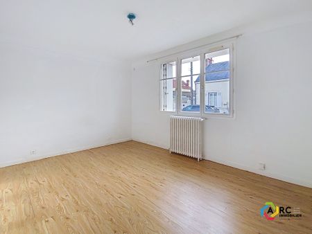 Location Appartement 4 pièces 90m² - Photo 2