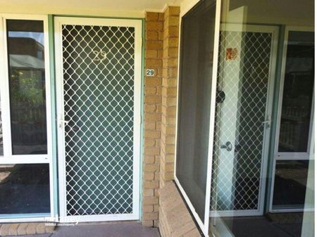 Welcome to your next home in the heart of Moe! - Photo 5